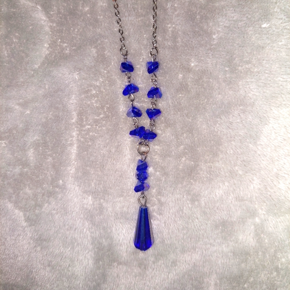 Blue Iridescent Necklace Earrings Holographic Set - Picture 10 of 17